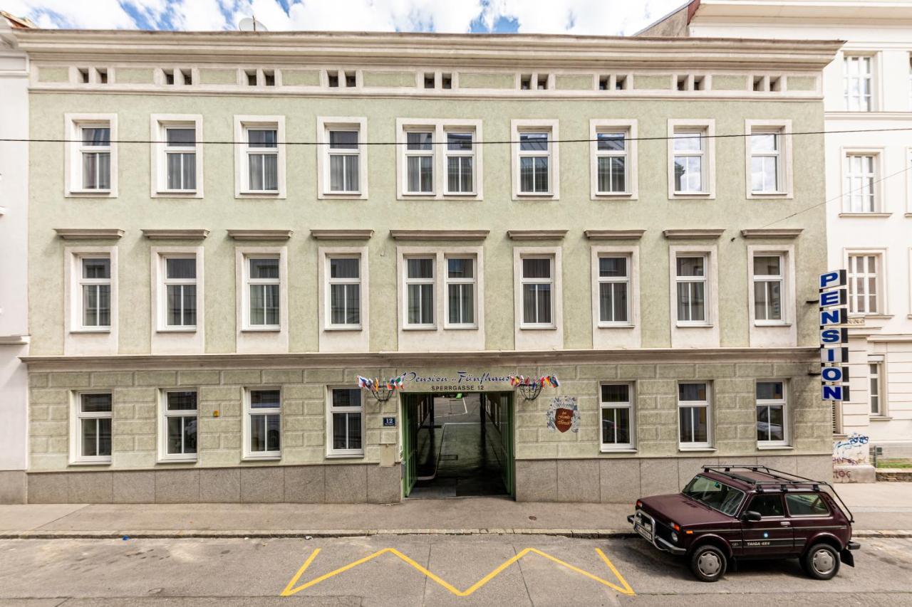 Hotel-Pension Fuenfhaus Viena Exterior foto
